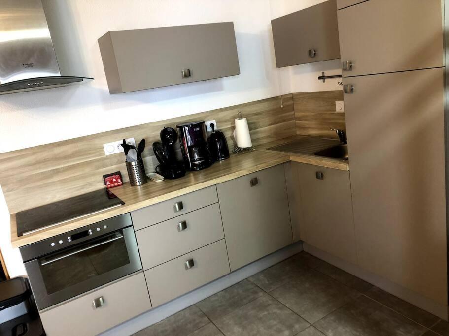 Residence Les Martinets, Grand Studio Vue Degagee, 4 Couchages, Cellier, Meuble De Tourisme 3 Etoiles, Parking Gratuit Chamrousse Exteriér fotografie